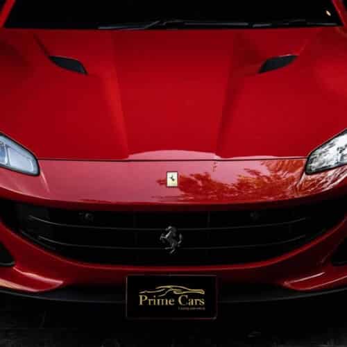 รถหรูเปิดประทุน Ferrari Portofino