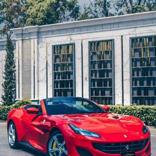 ด้านหน้าของ Ferrari Portofino รุ่นใหม่ล่าสุด