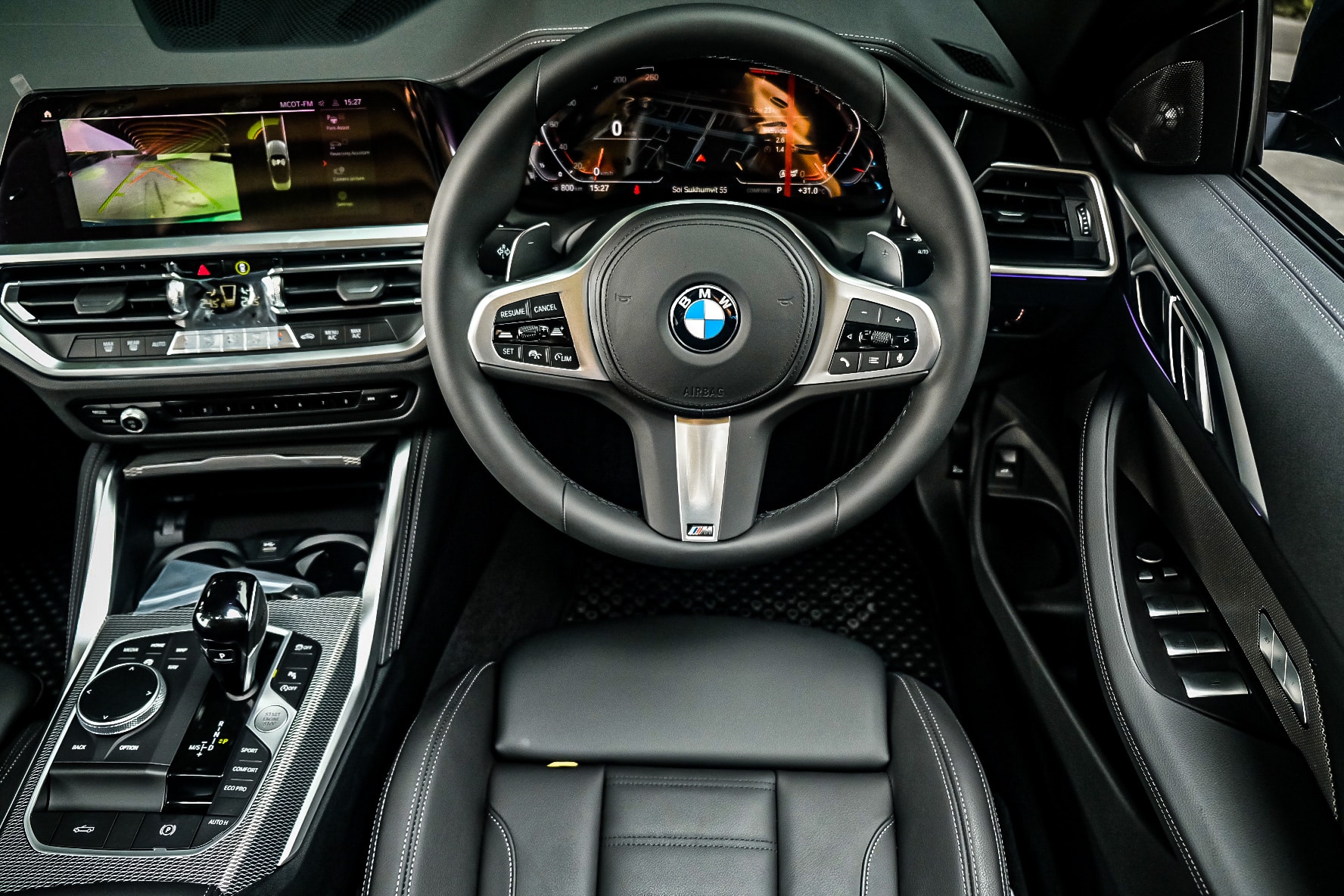Cockpit ของ BMW 430i M Sport Convertible