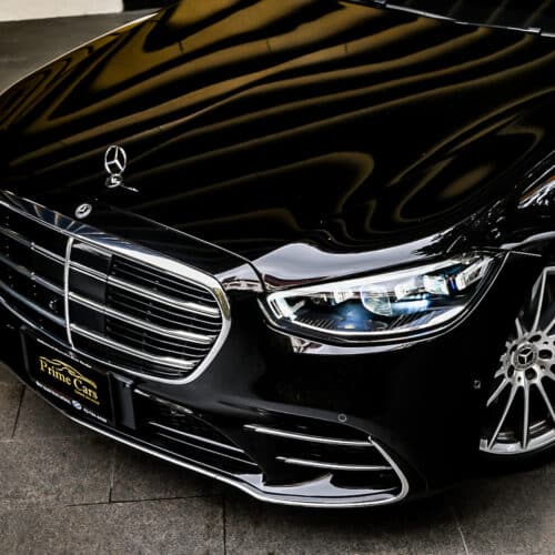 ด้านหน้าของ Mercedes Benz S 580e AMG W223 ปี 2023