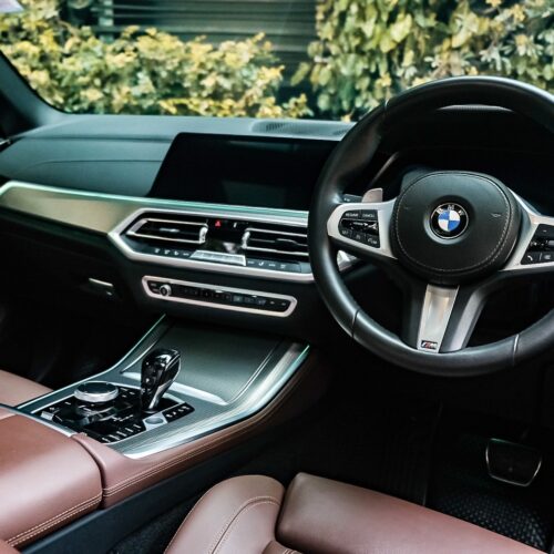 ภายในของ BMW X4 45e M Sport 2022 รุ่นใหม่ล่าสุด