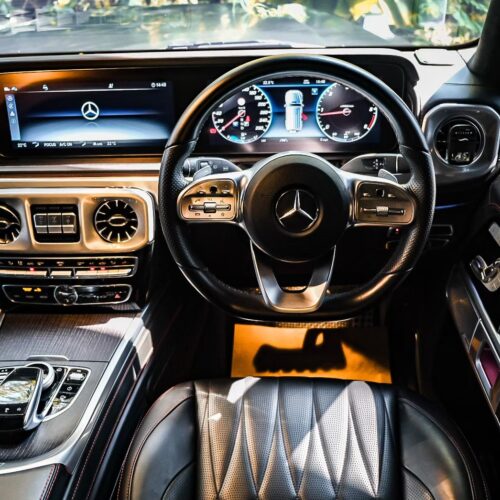 ภายในของ Mercedes-Benz G 400d AMG