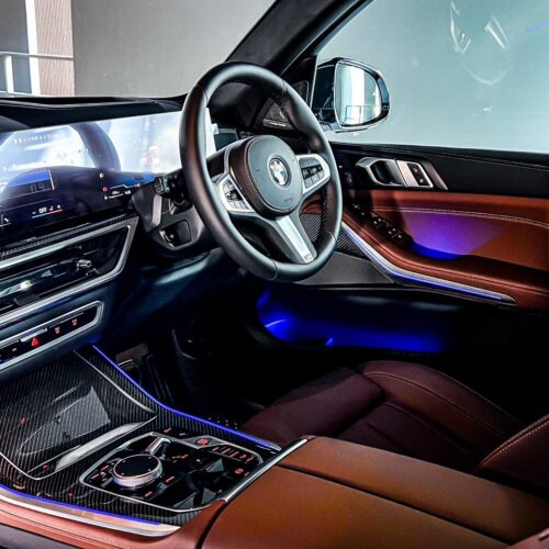 Cockpit ของ BMW X5 รุ่นใหม่ล่าสุด